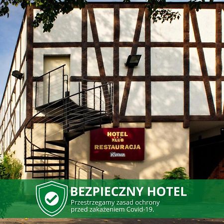 Hotel Kuznia Быдгощ Экстерьер фото