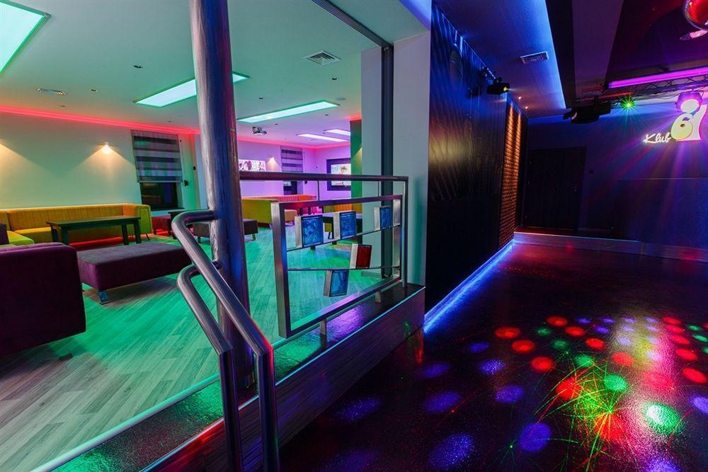 Hotel Kuznia Быдгощ Экстерьер фото